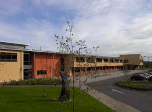 Schulcampus der Bishopstown Community School nähe Cork